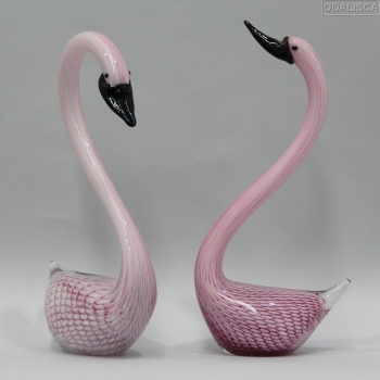 PAREJA DE CISNES. MURANO. - Cristal modelado.
Origen: Italia.